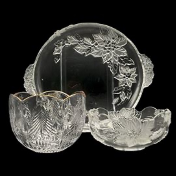 Set of 3 Vintage Christmas Mikasa Crystal Serving Dishes w/ Boxes - Picture 1 of 5